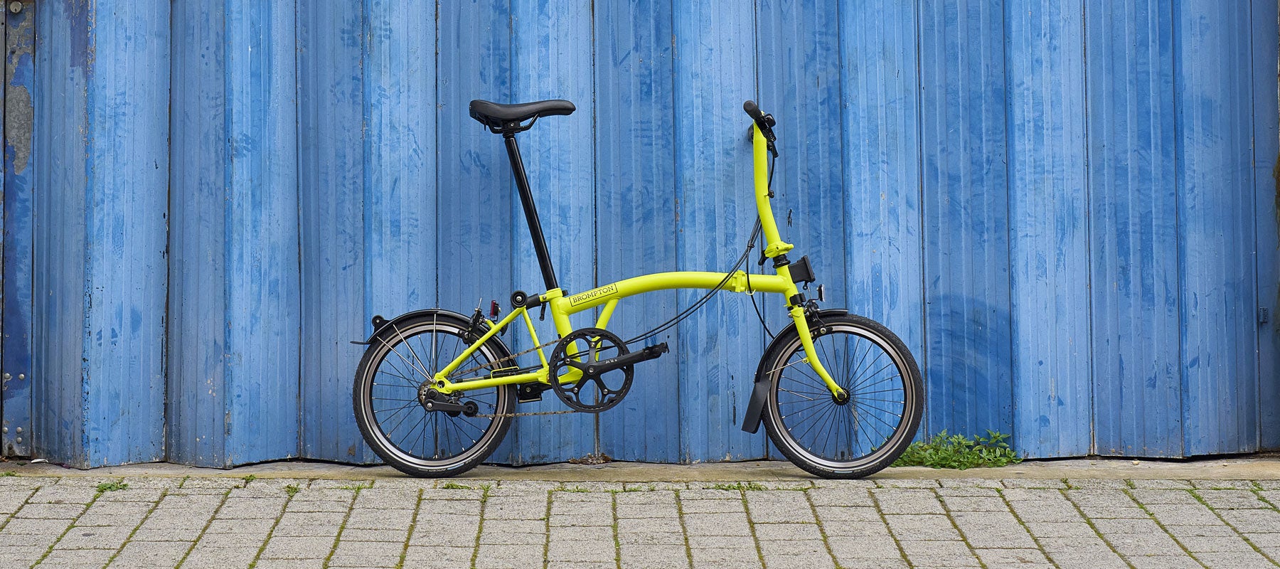 un vélo Brompton de couleur Yuzu Lime